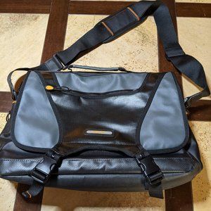 Ecco Messenger/Laptop Bag